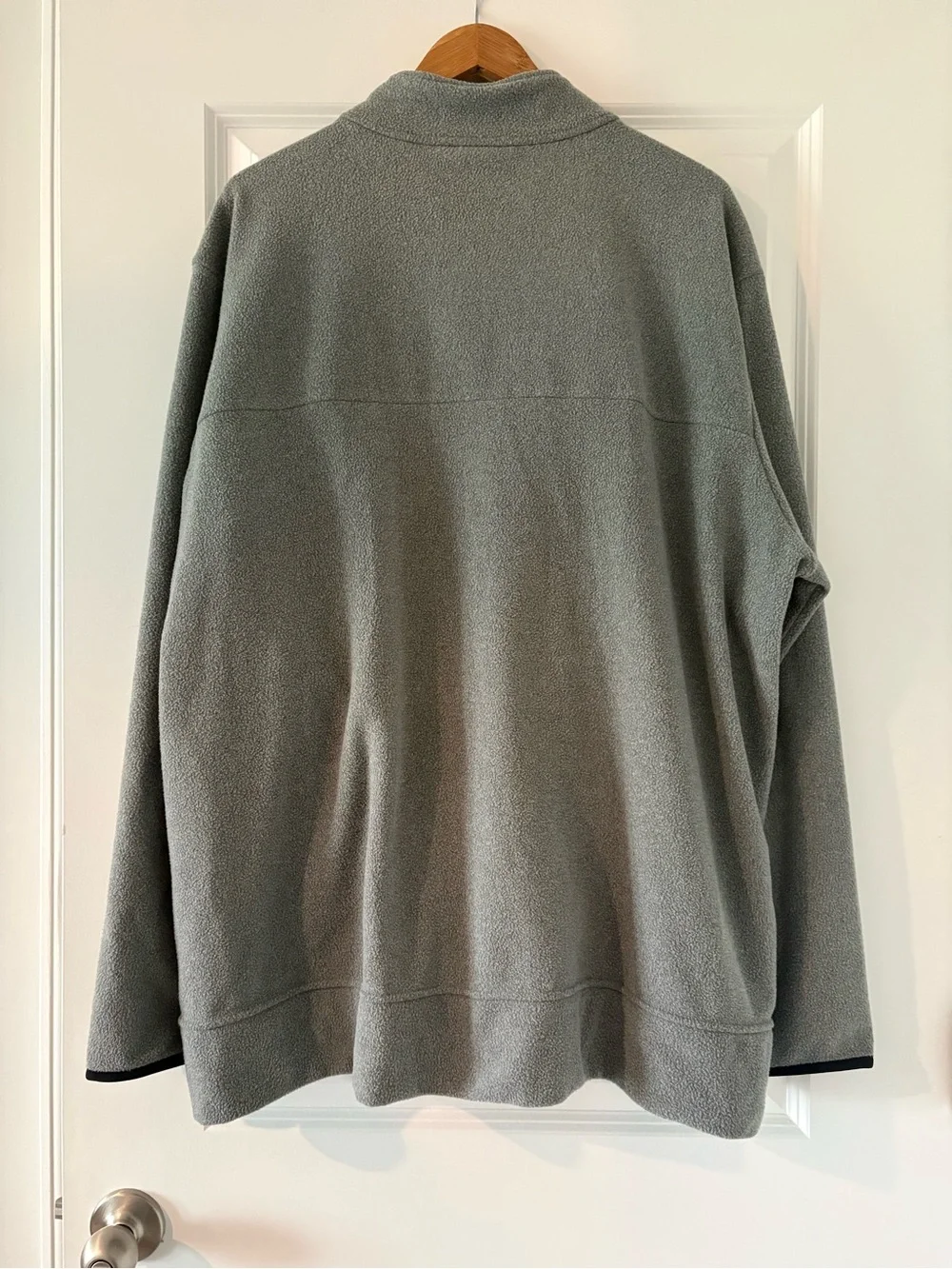 The North Face Men’s Anchor Gray Full-Zip Fleece Jacket with Black Zip XXL